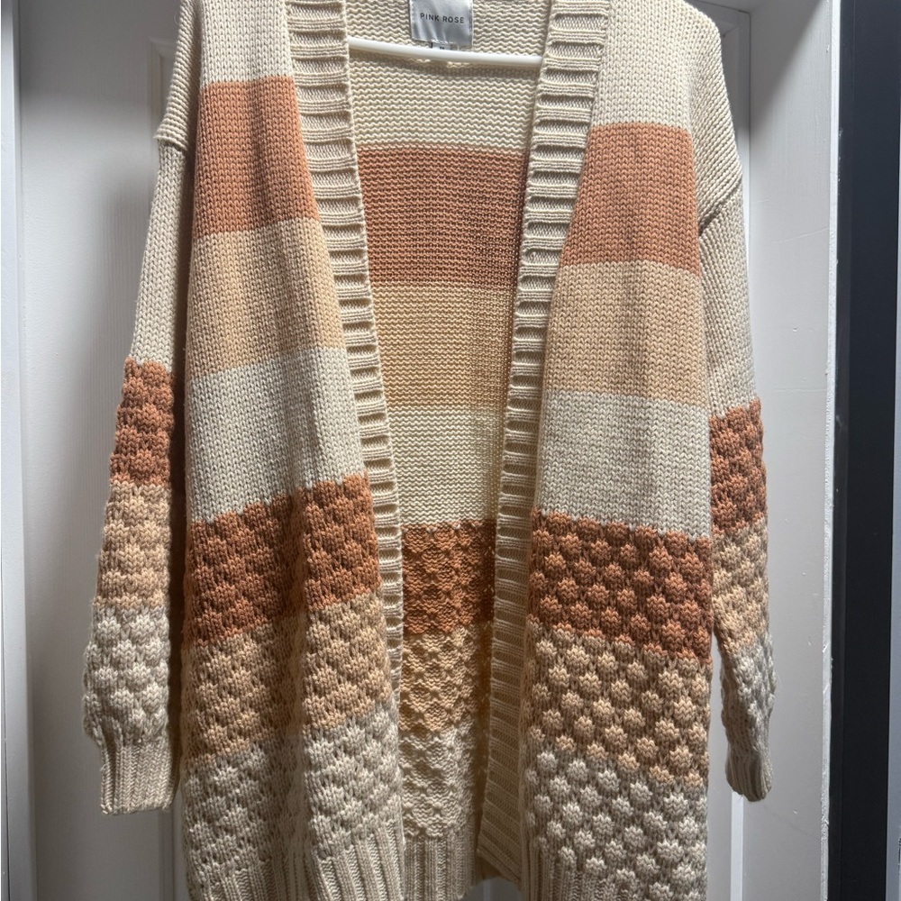 Pink Rose Ivory and Peach Gradient Open-Front Knit Cardigan